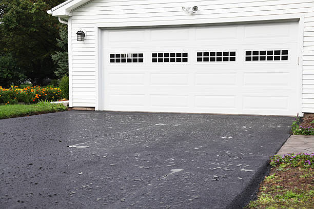 Best Demolition Debris Removal  in Simpsonville, KY